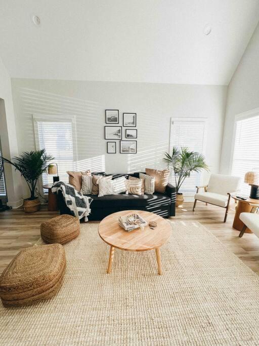 Cozy Coastal Bungalow أوبيليكا المظهر الخارجي الصورة
